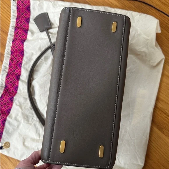 Tory Burch Lee Radziwill Double Bag in Clamshell - Picture 5 of 15